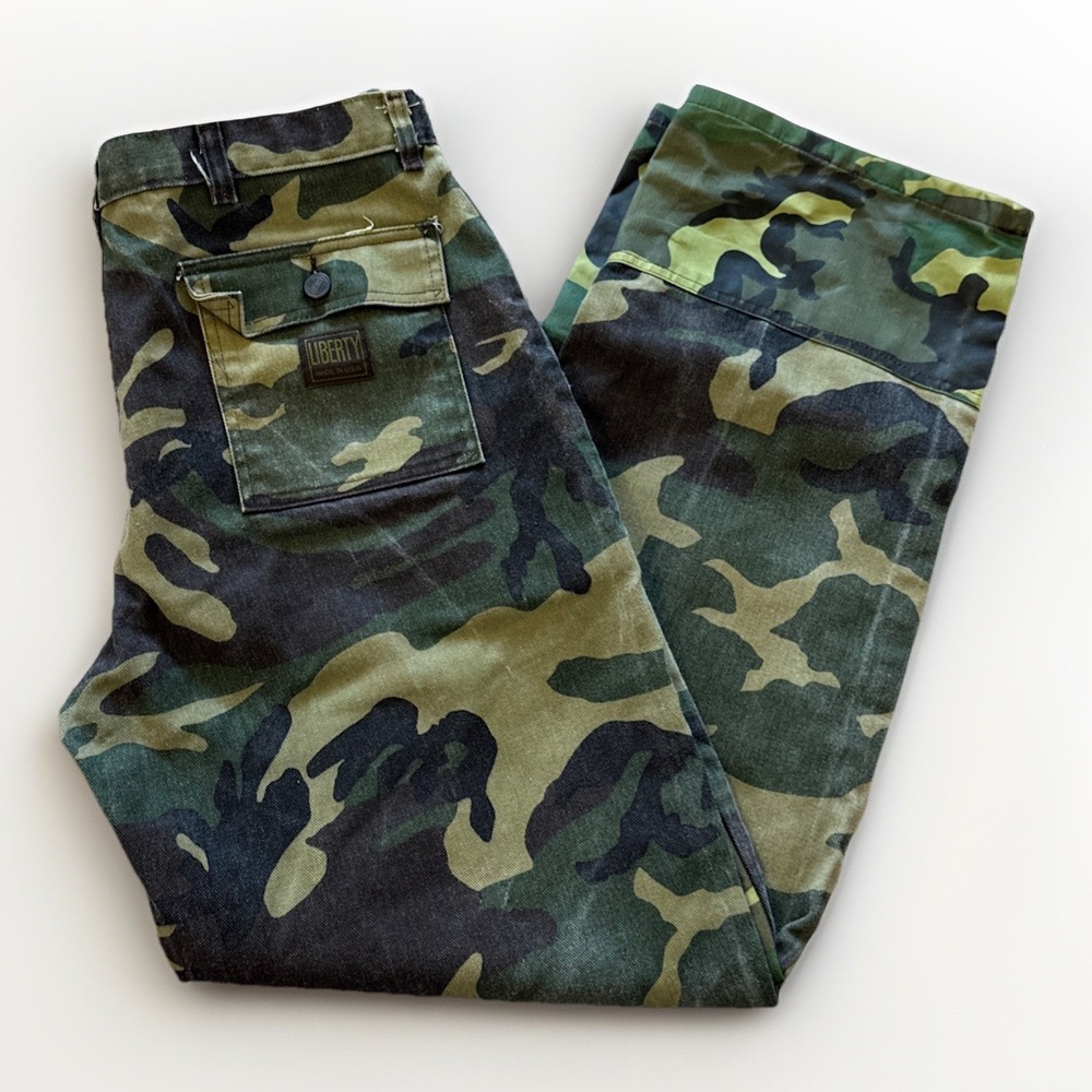 Liberty Pants Mens 36 x 32 Woodland Camo Workwear Vintage Boot Cut Double Knee